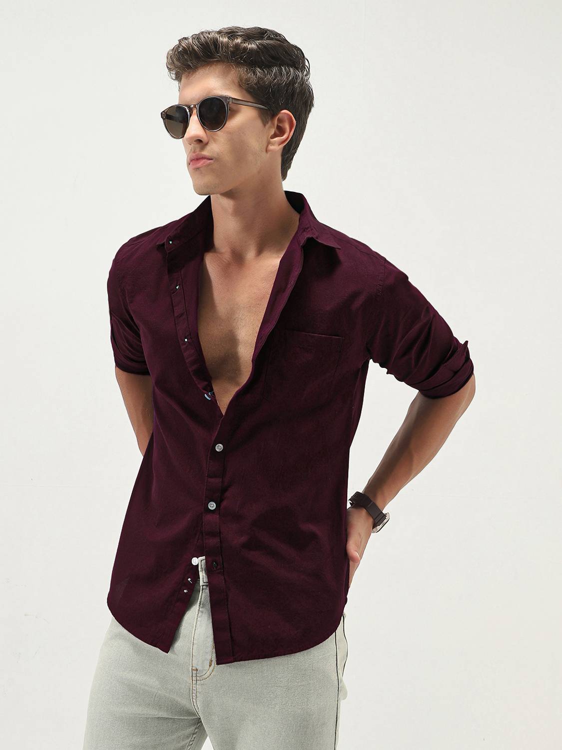 Urbano Men Solid Casual Maroon Shirt - Image 1