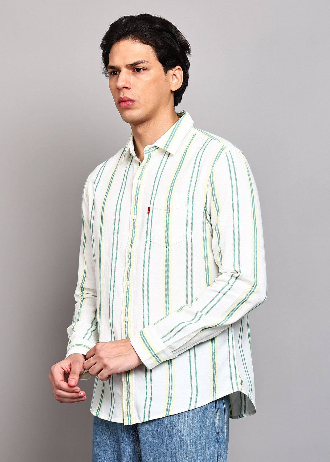 Image of LEVI'S Men Slim Fit Striped Casual Shirt