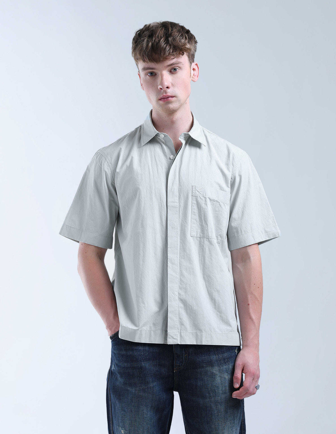 Image of FLYING MACHINE Men Solid Casual Green Shirt