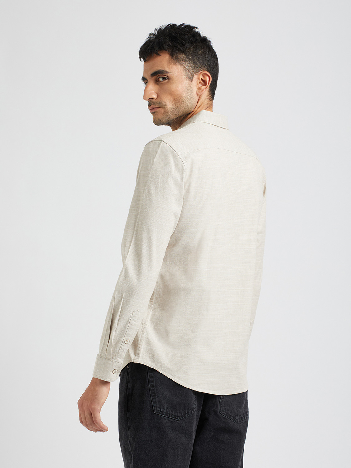 Image of THE BEAR HOUSE Men Solid Casual Grey Shirt