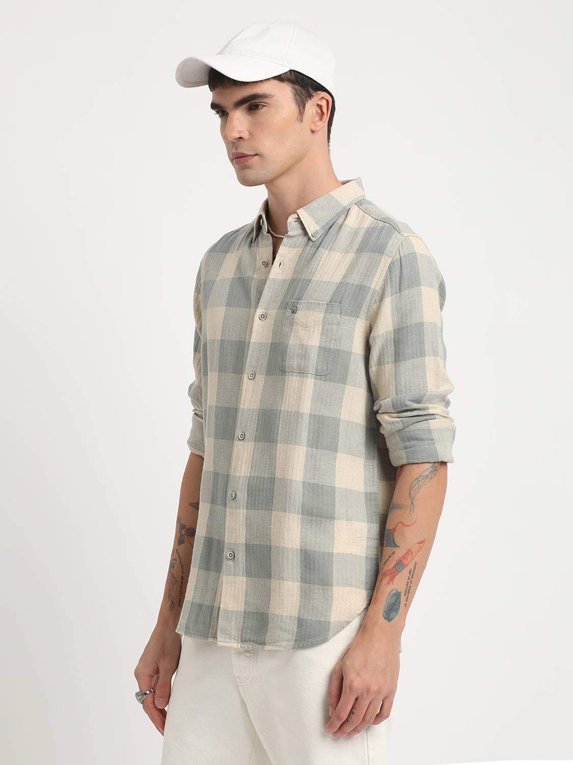 THE BEAR HOUSE Men Checkered Casual Green Shirt - Image 3