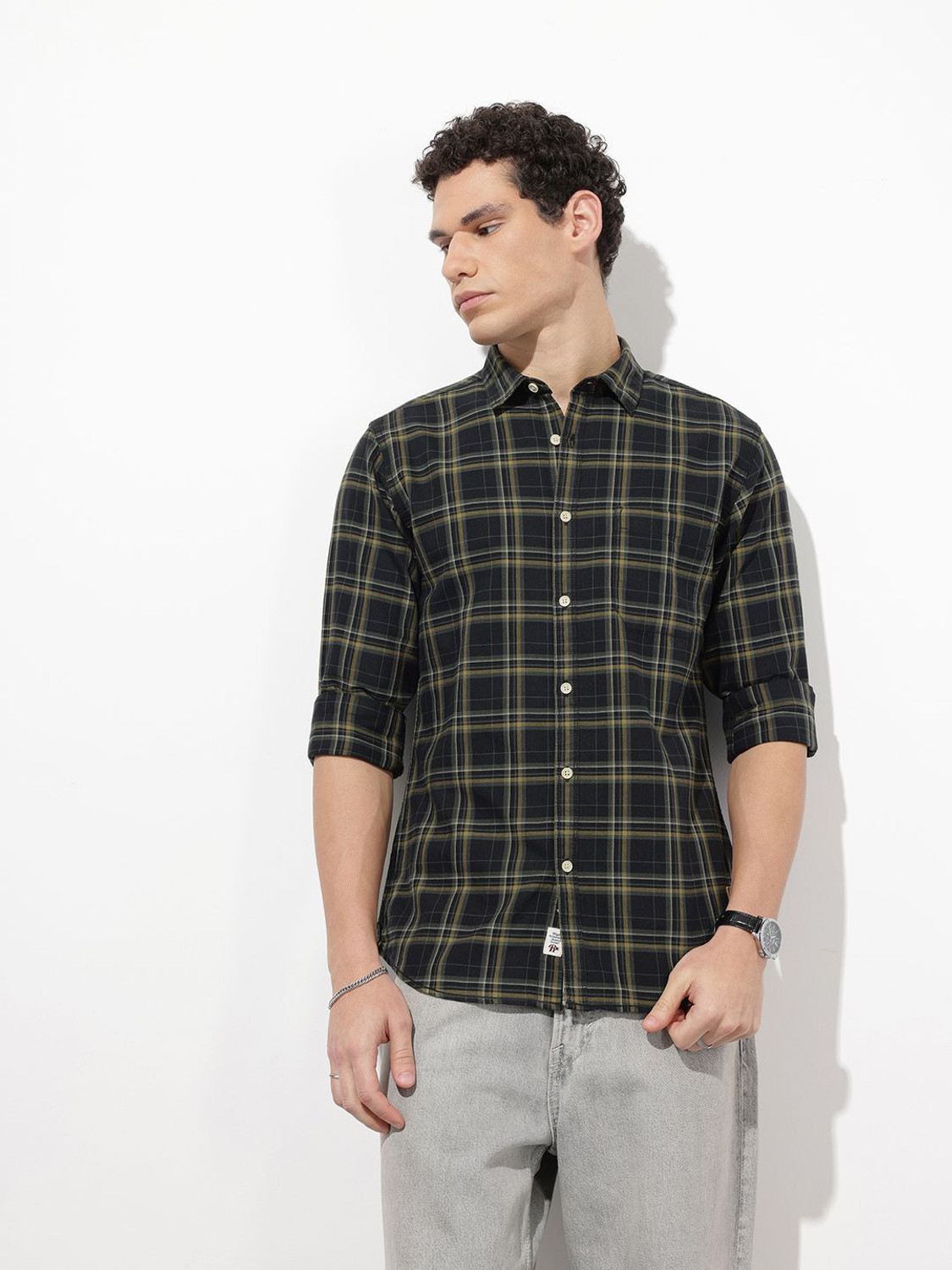 Image of Roadster Men Checkered Casual Black Shirt