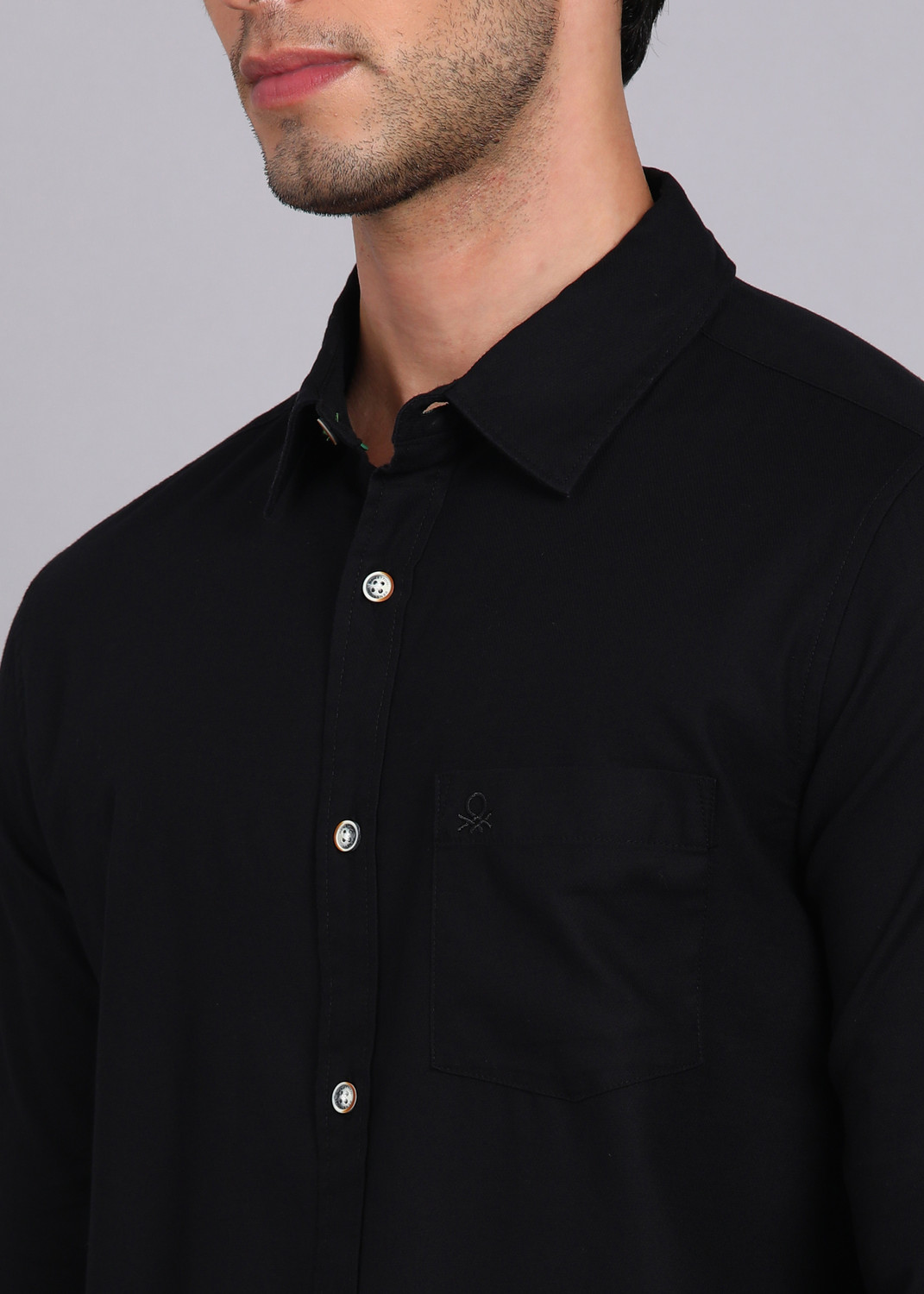 Image of United Colors of Benetton Men Solid Casual Black Shirt