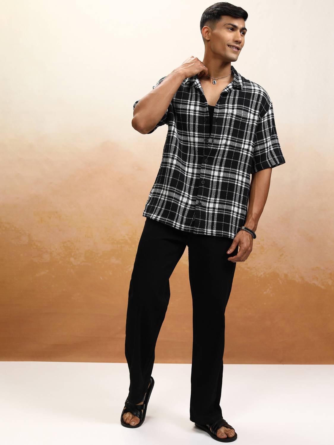 HIGHLANDER Men Checkered Casual Black, White Shirt - Image 3