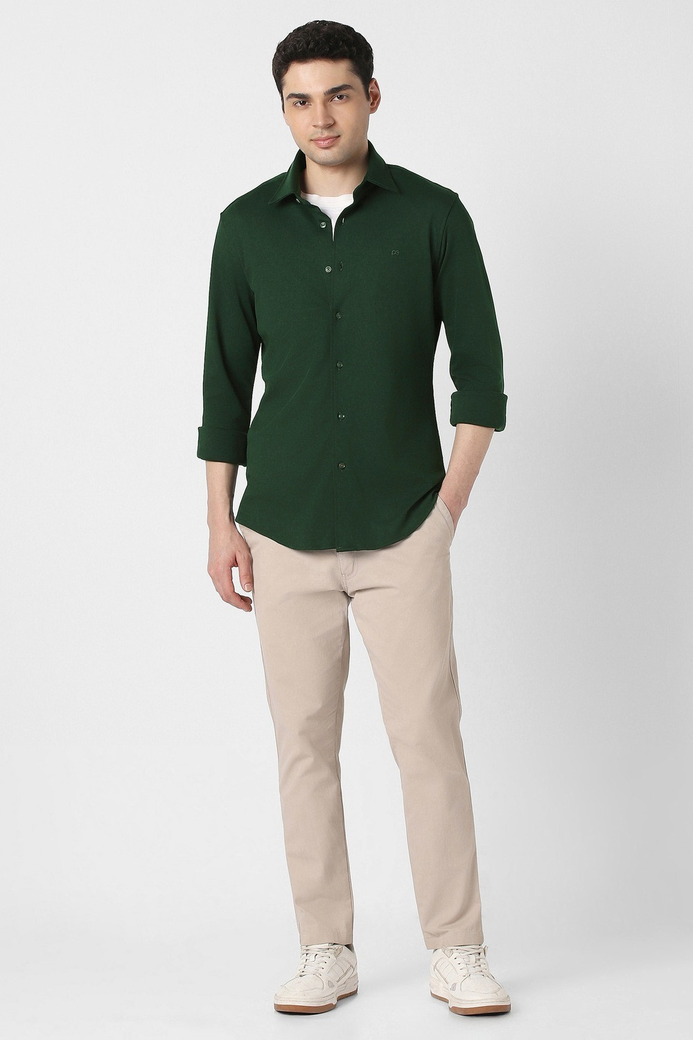 Image of PETER ENGLAND Men Solid Casual Green Shirt