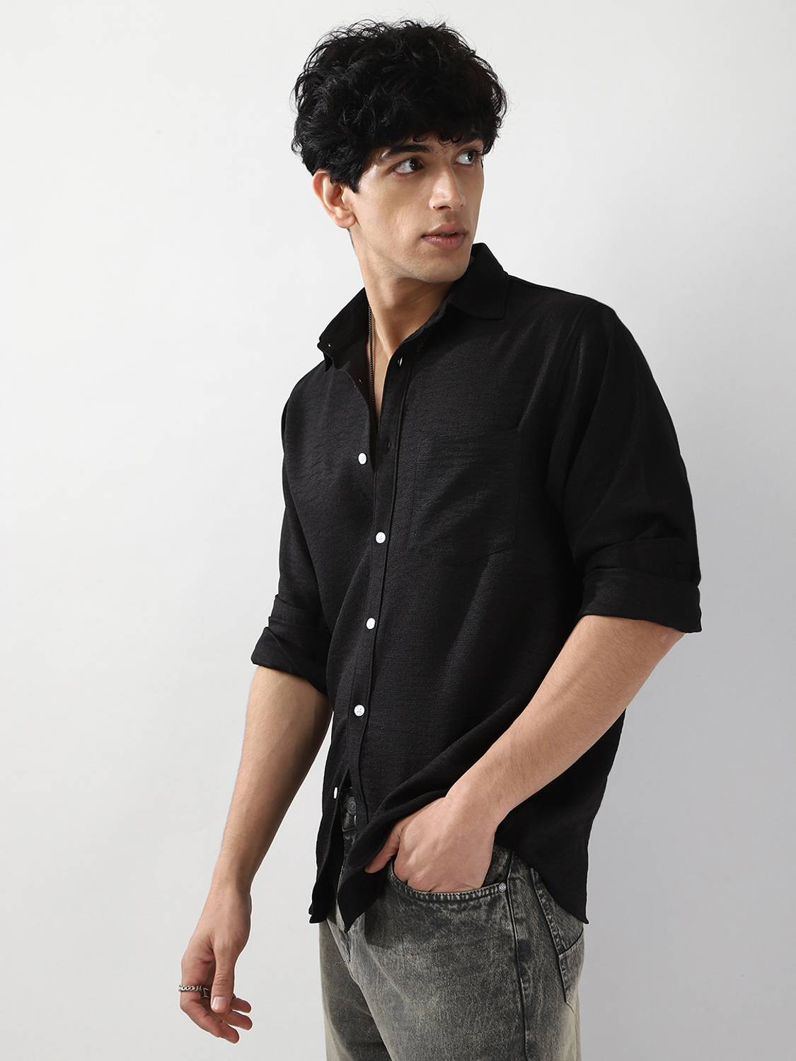 Urbano Men Black Casual Shirt - Image 2