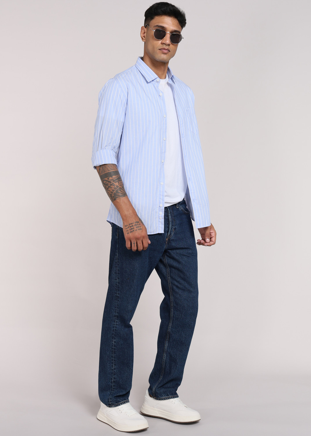 Image of PETER ENGLAND Men Slim Fit Striped Casual Shirt