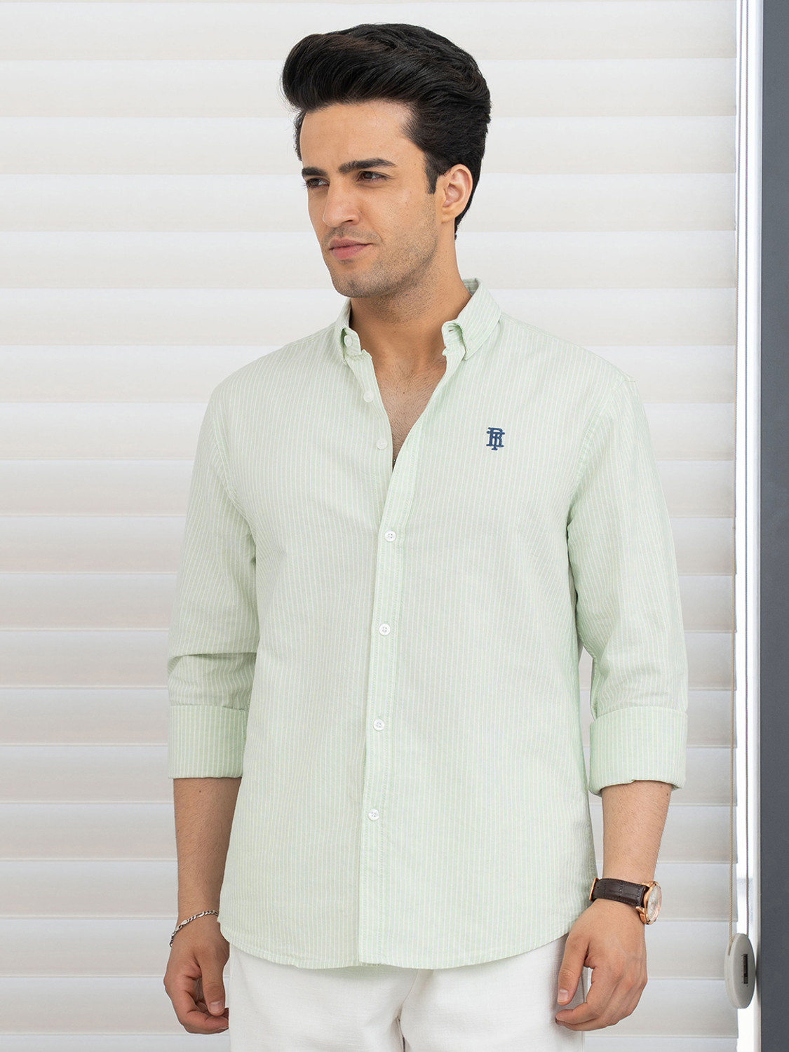 Image of RED TAPE Men Solid Casual Green Shirt