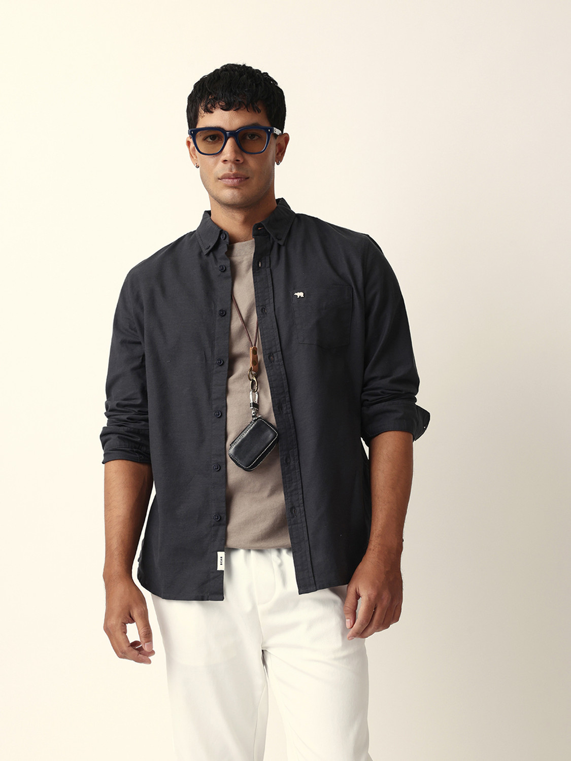 Image of THE BEAR HOUSE Men Solid Casual Black Shirt