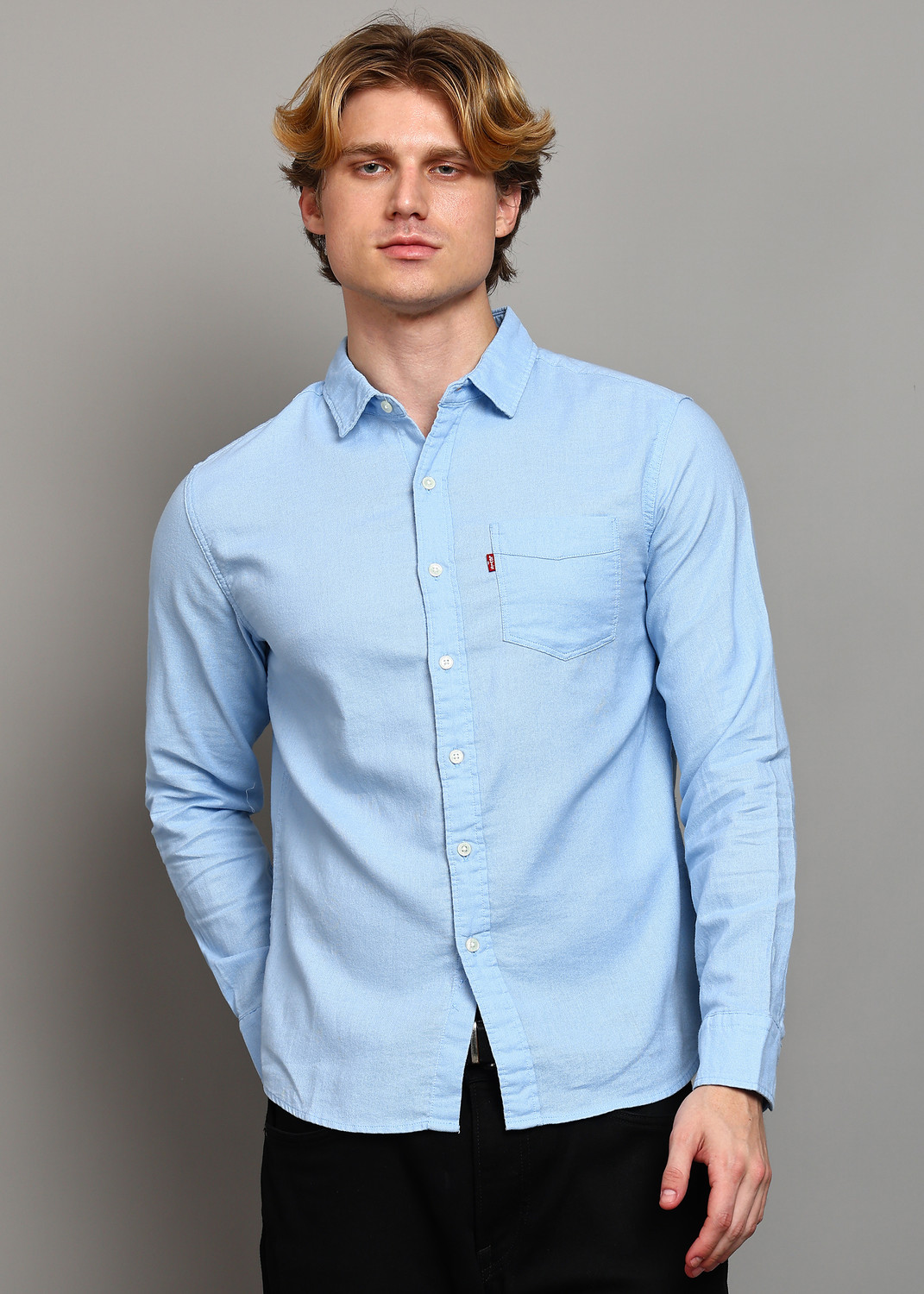 Image of LEVI'S Men Solid Casual Blue Shirt