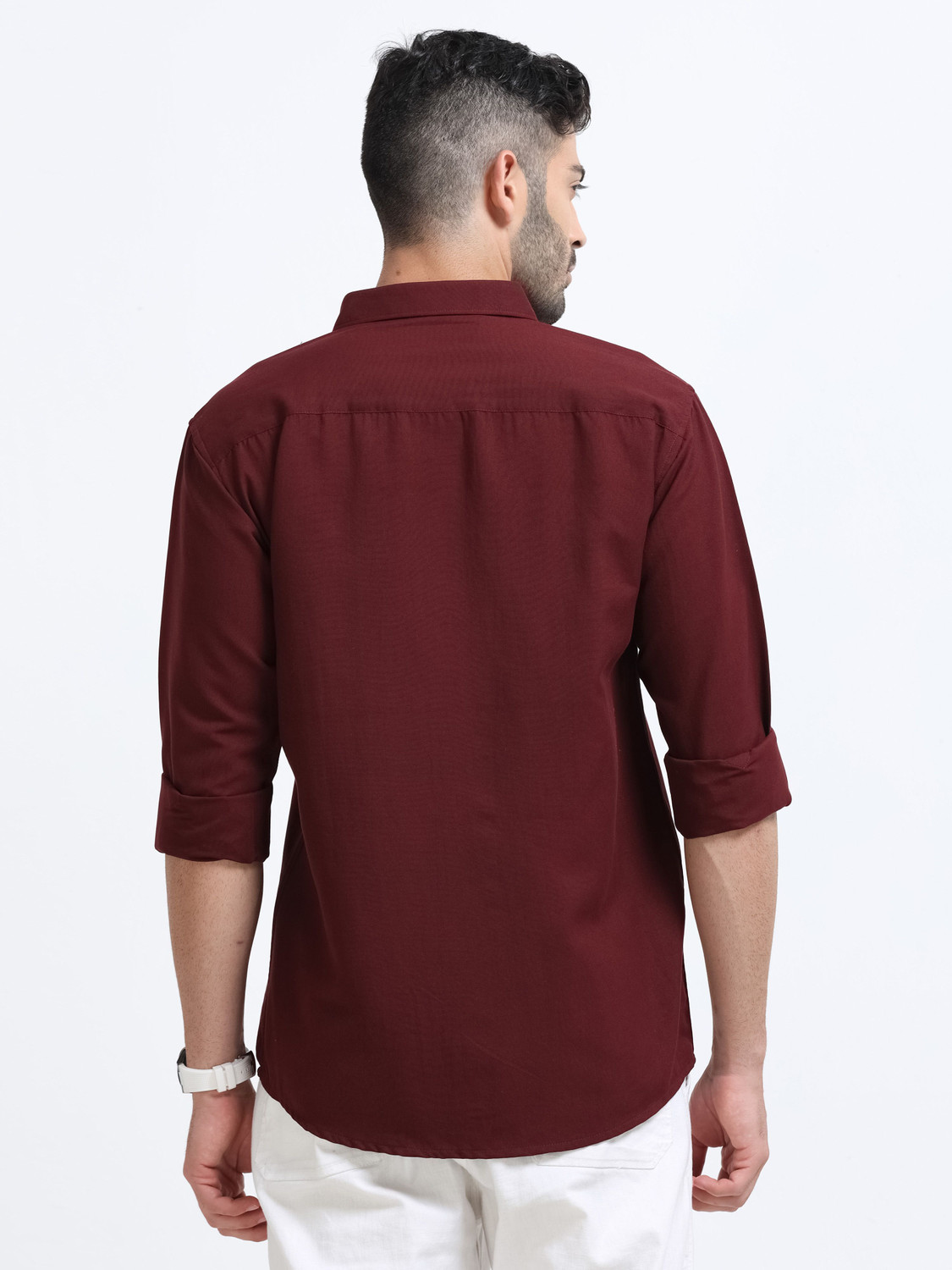 Image of WHISQ Men Solid Casual Maroon Shirt
