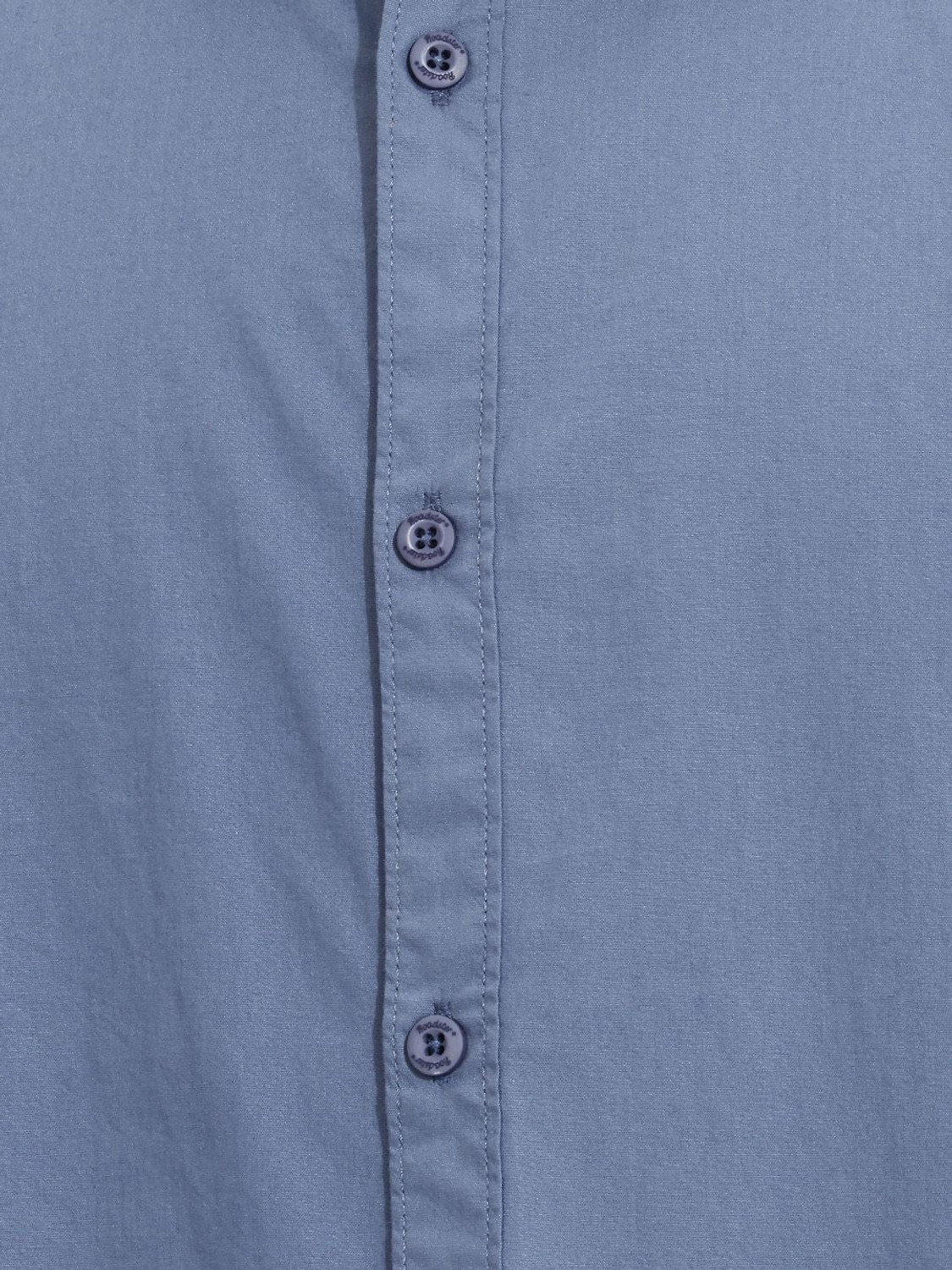 Image of Roadster Men Solid Casual Blue Shirt