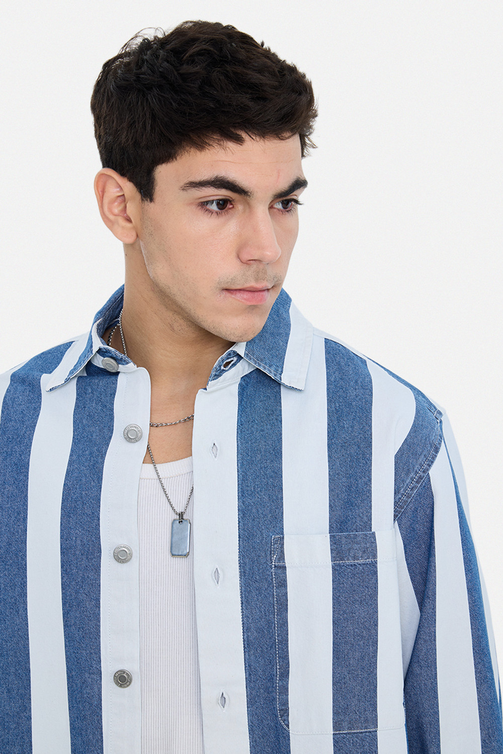 Image of Snitch Men Relaxed Fit Striped Spread Collar Casual Shirt