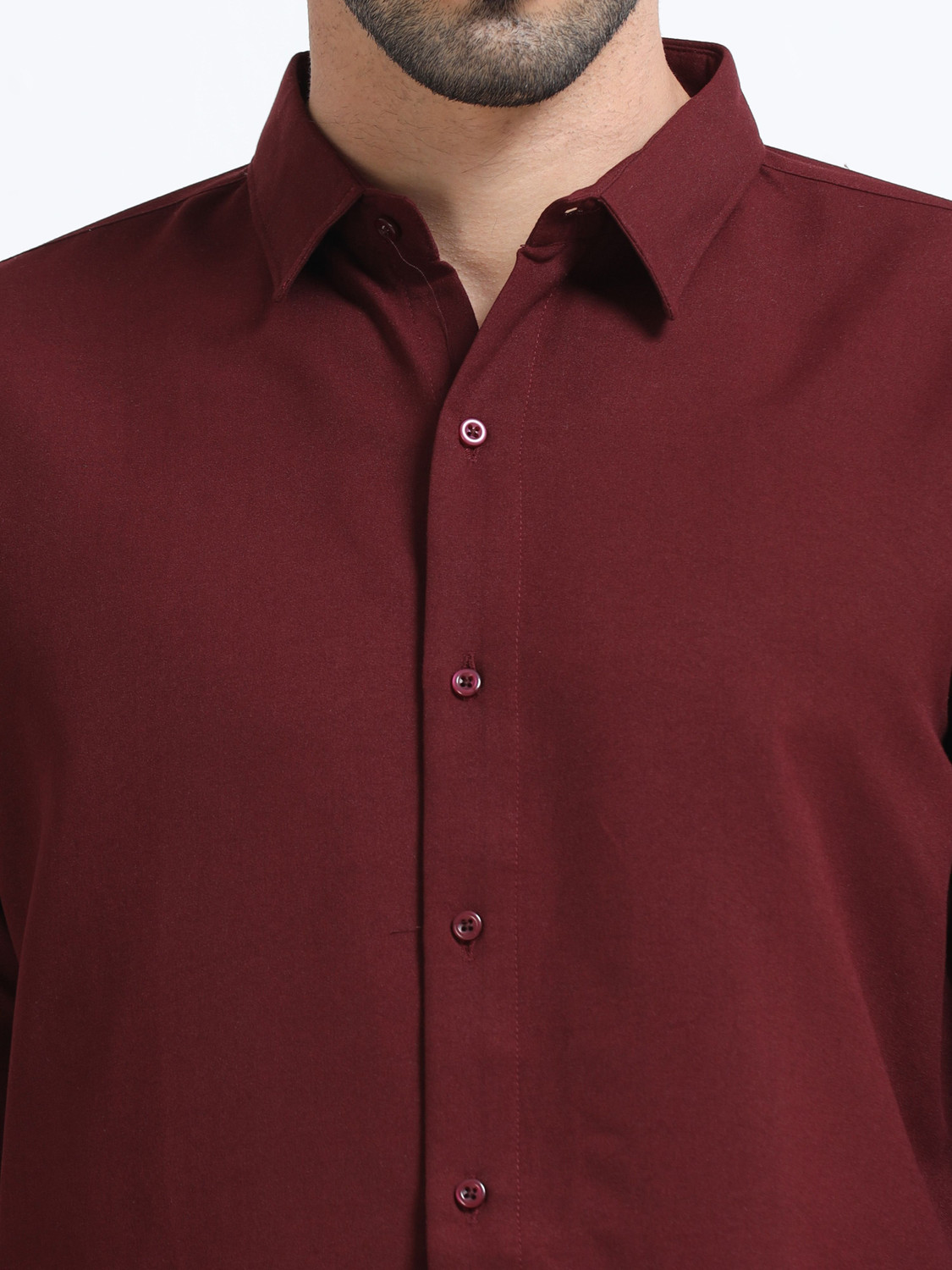 Image of WHISQ Men Solid Casual Maroon Shirt