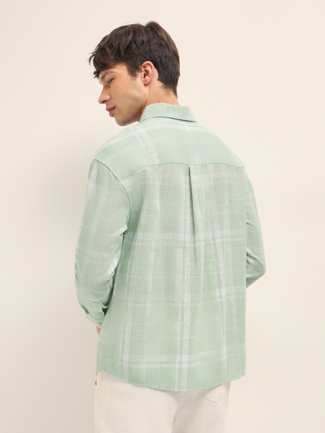 Image of THE BEAR HOUSE Men Checkered Casual Green Shirt