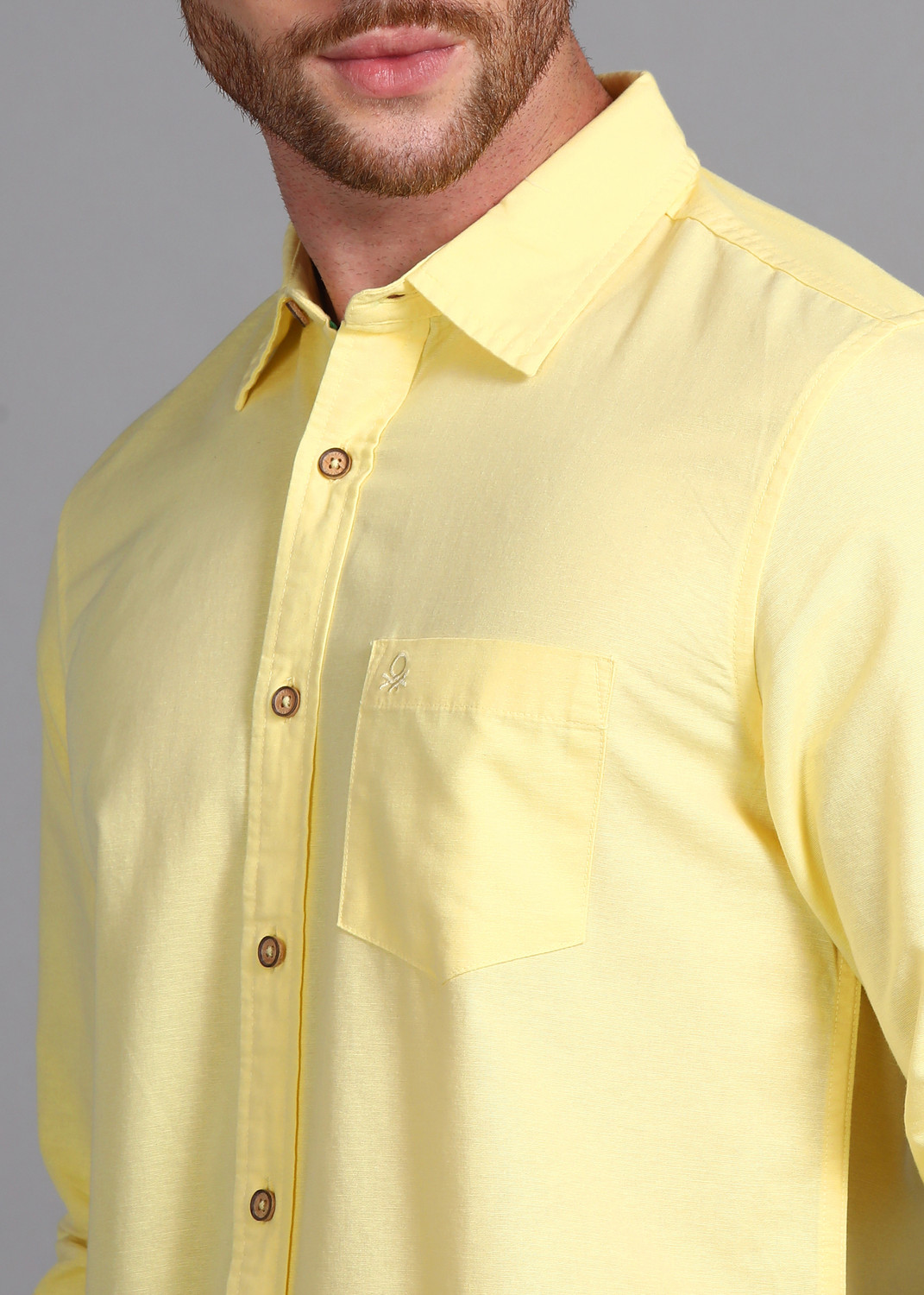 Image of United Colors of Benetton Men Solid Casual Green Shirt