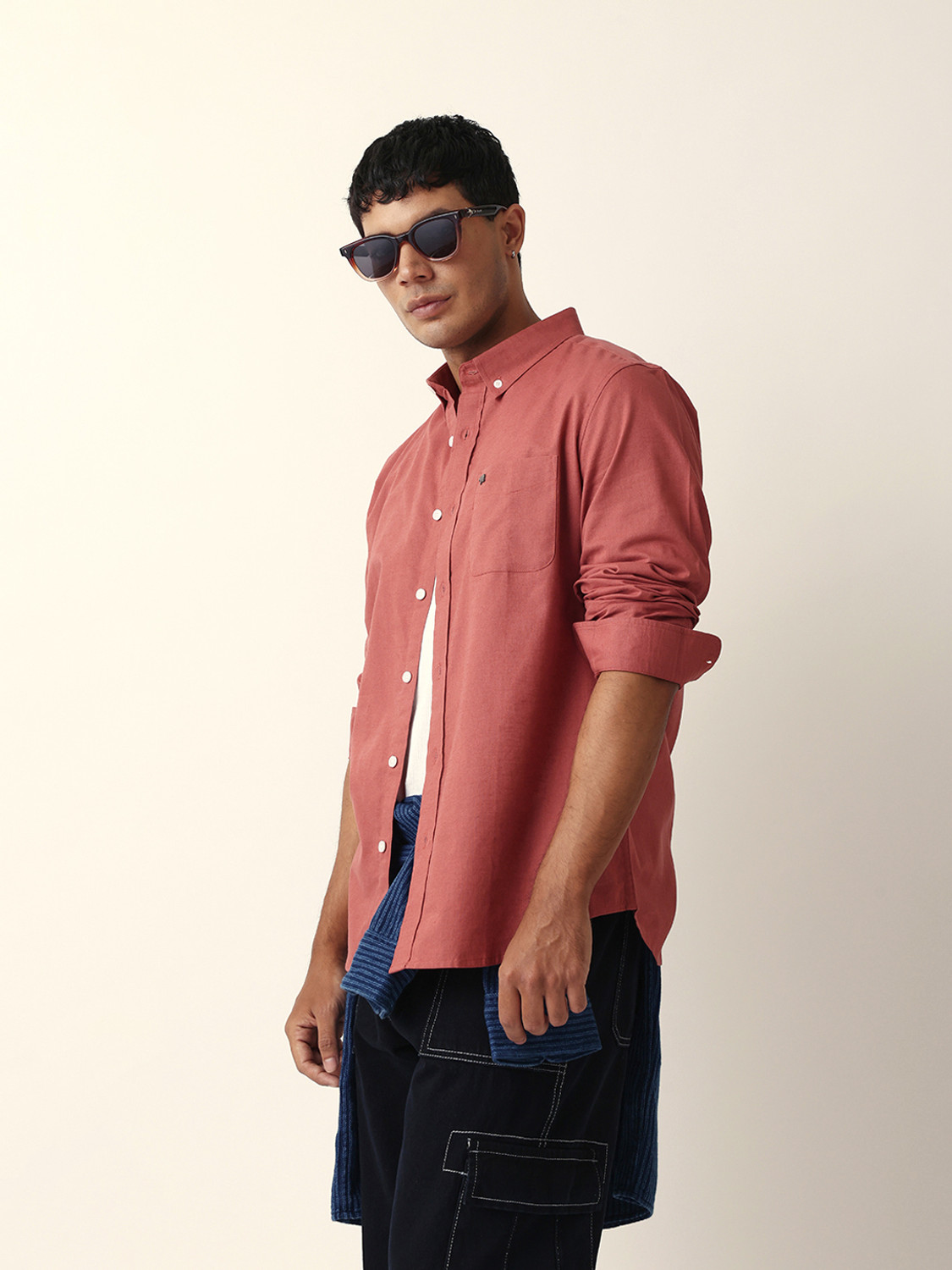 Image of THE BEAR HOUSE Men Solid Casual Red Shirt
