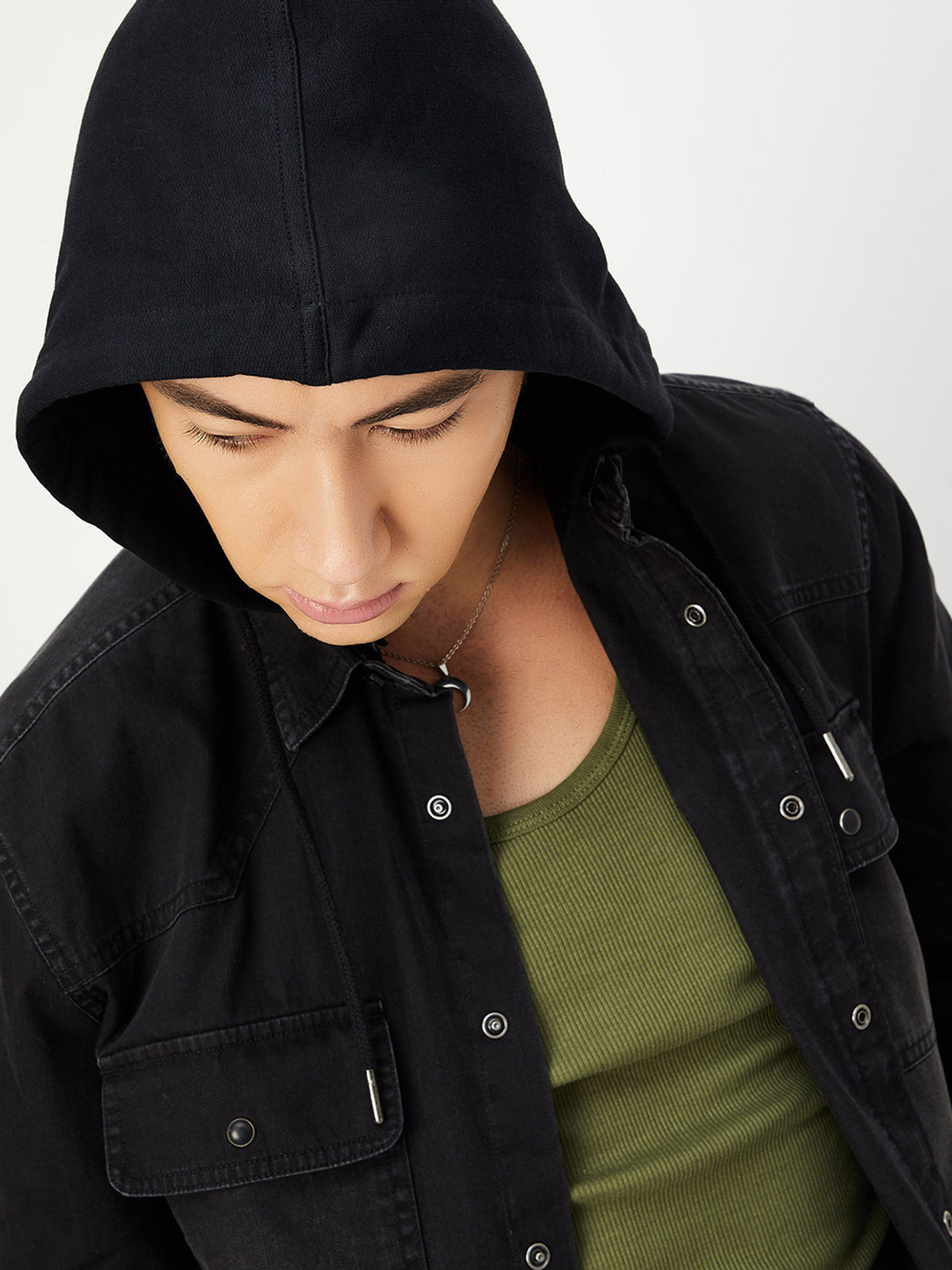 Image of MAX Men Solid Casual Black Shirt