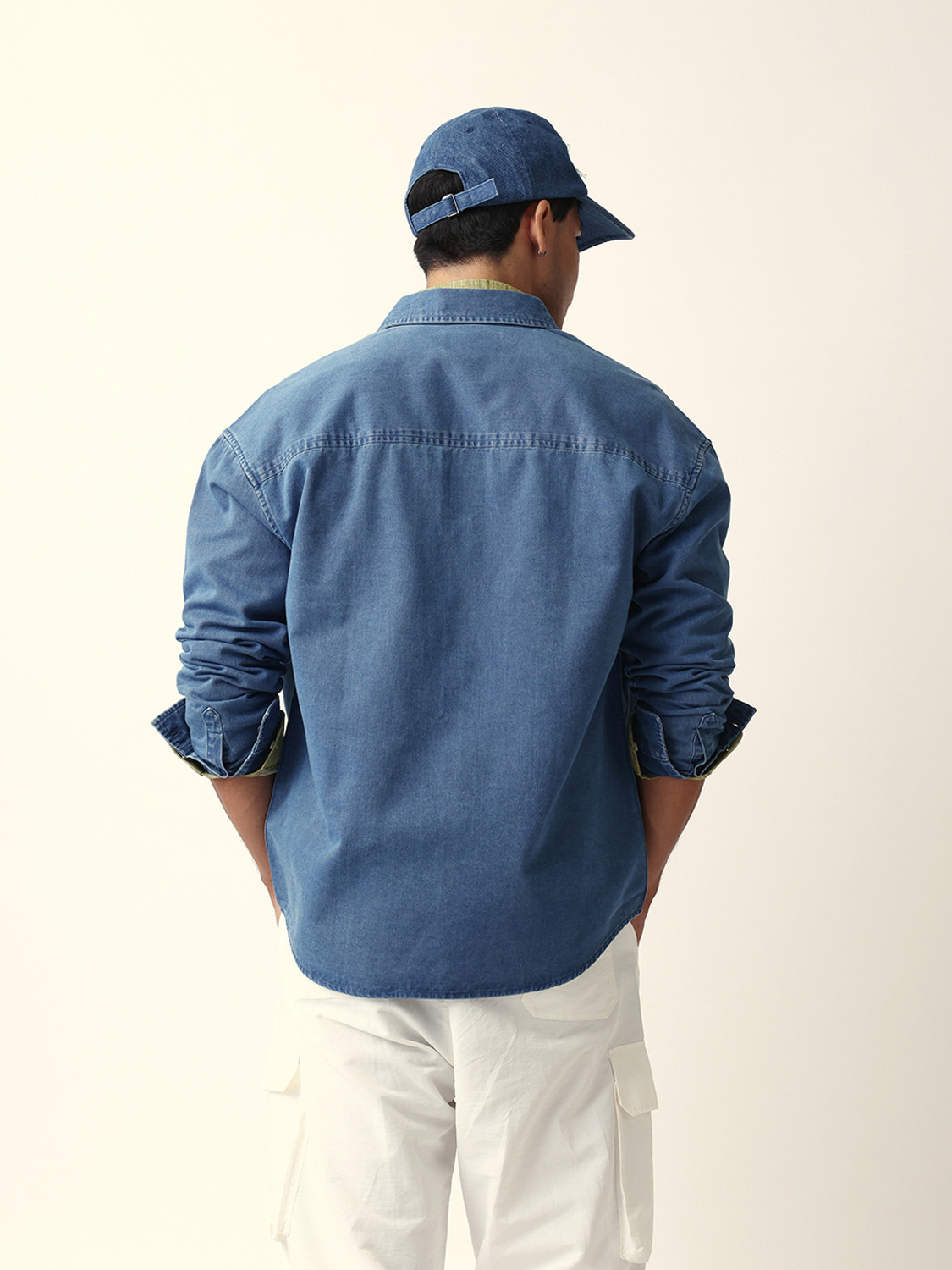 Image of THE BEAR HOUSE Men Solid Casual Blue Shirt