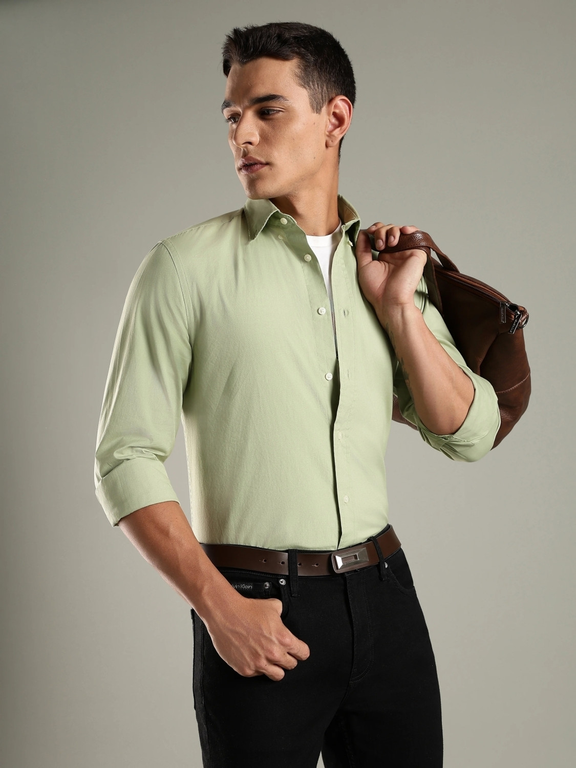 Image of TOMMY HILFIGER Men Solid Casual Green Shirt