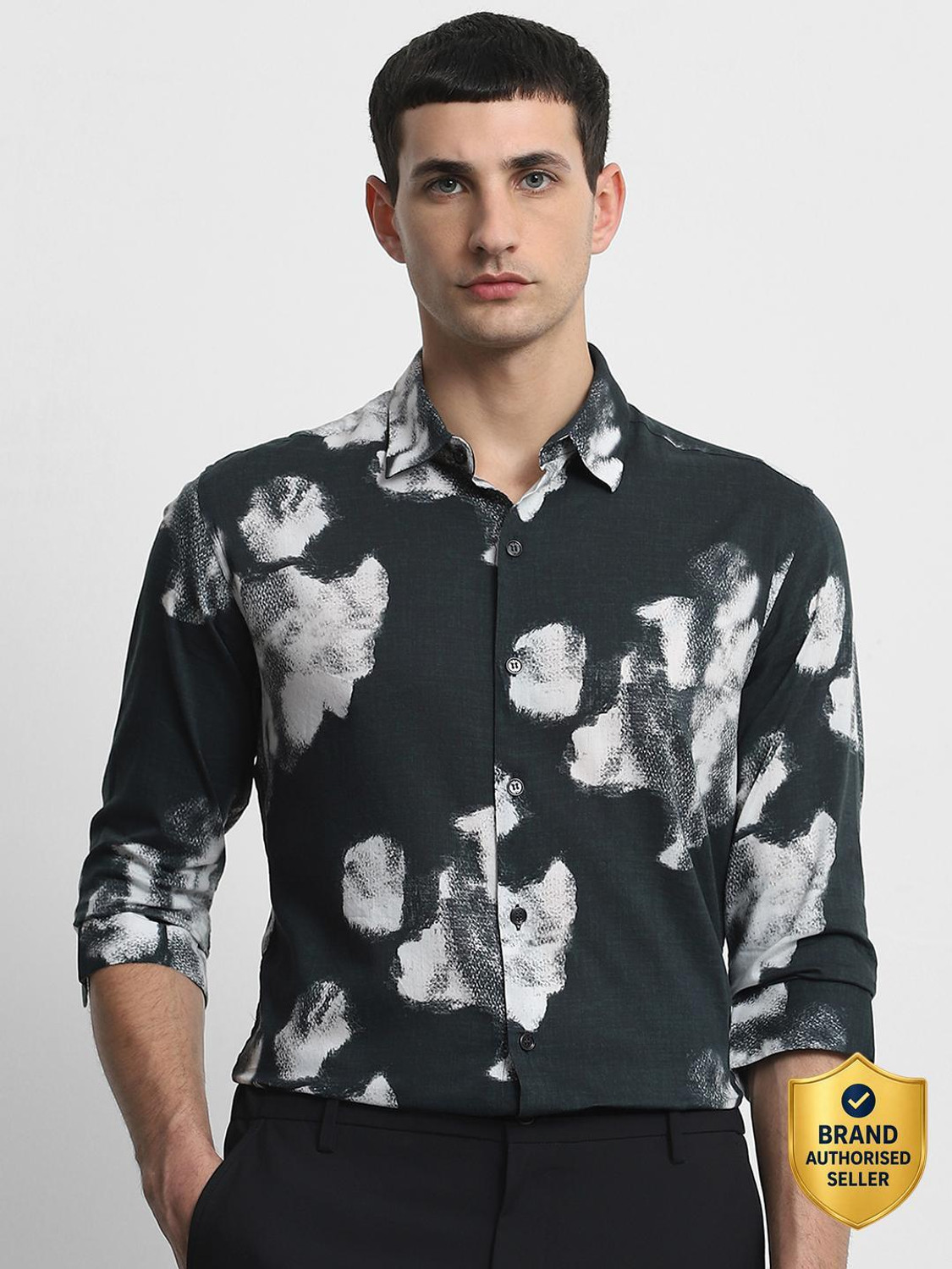 Image of MUFTI Men Printed Casual Dark Green Shirt