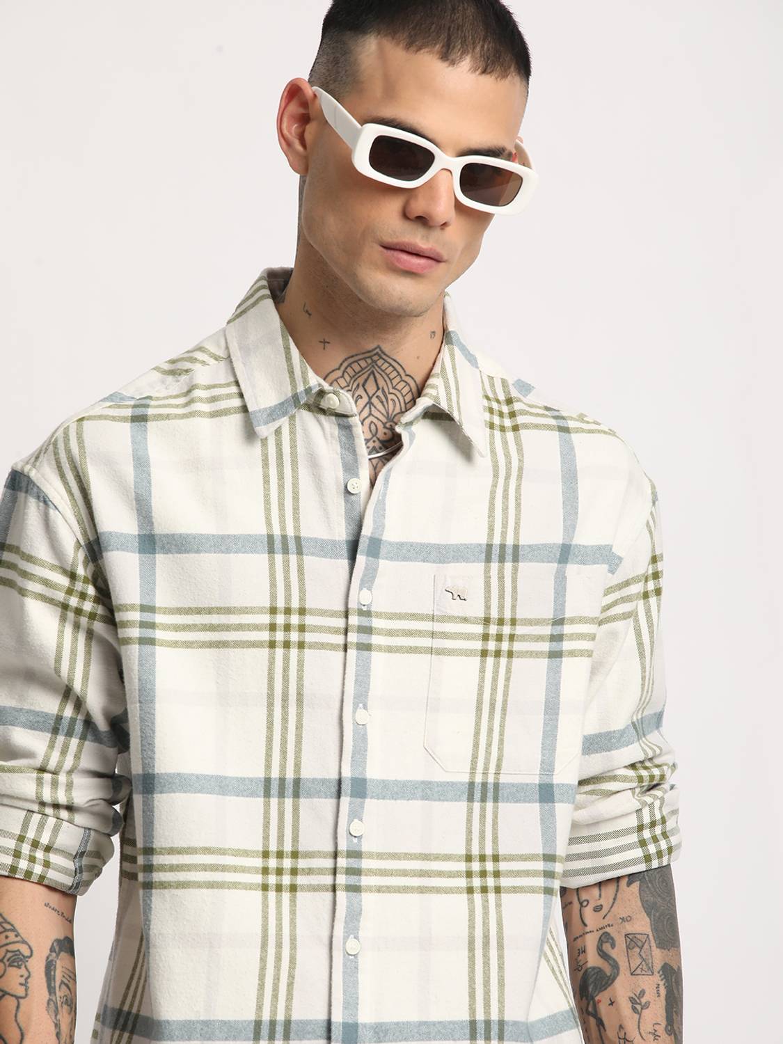 THE BEAR HOUSE Men Oversized Checkered Casual Shirt - Image 1