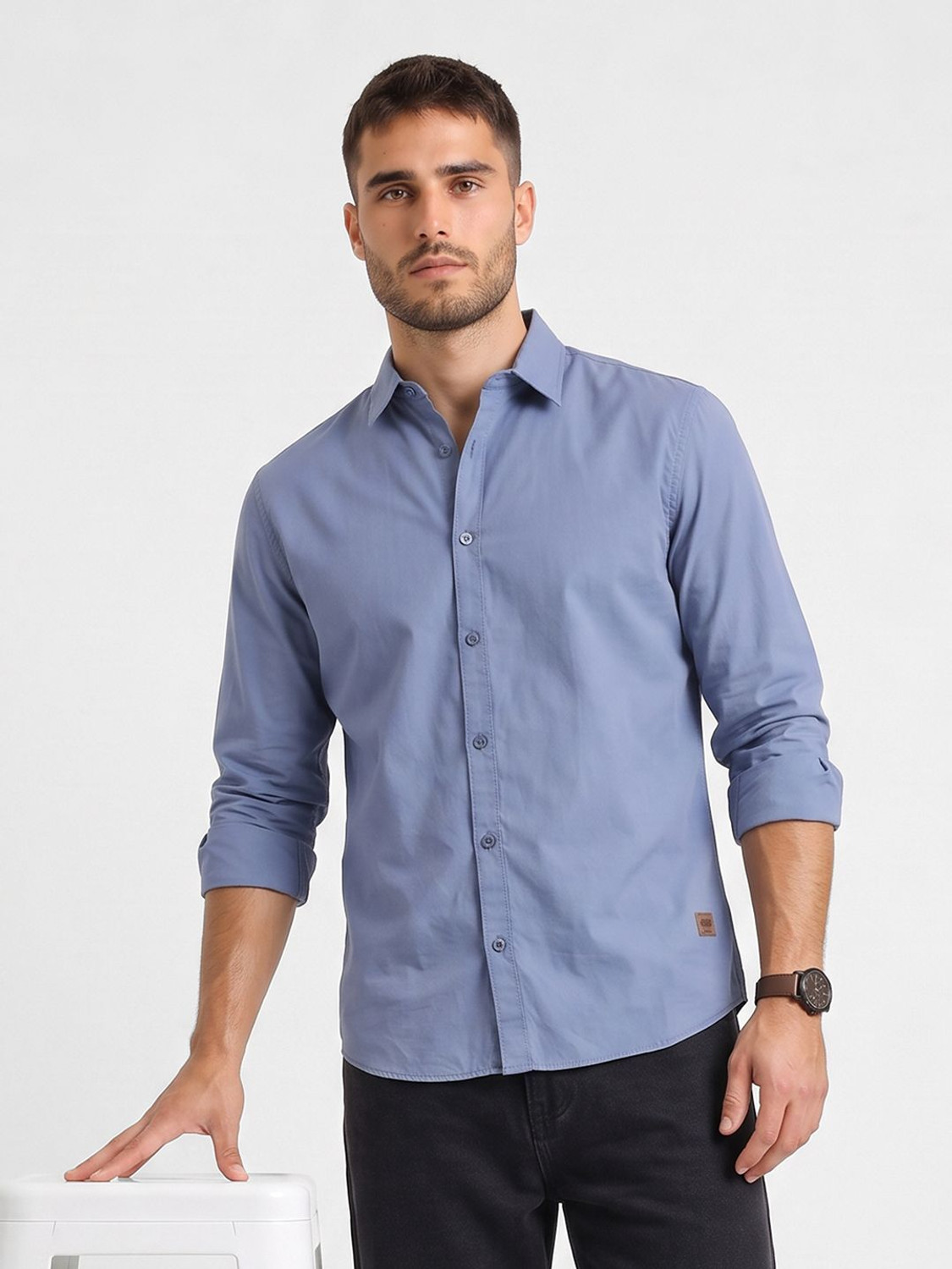 Image of Roadster Men Solid Casual Blue Shirt