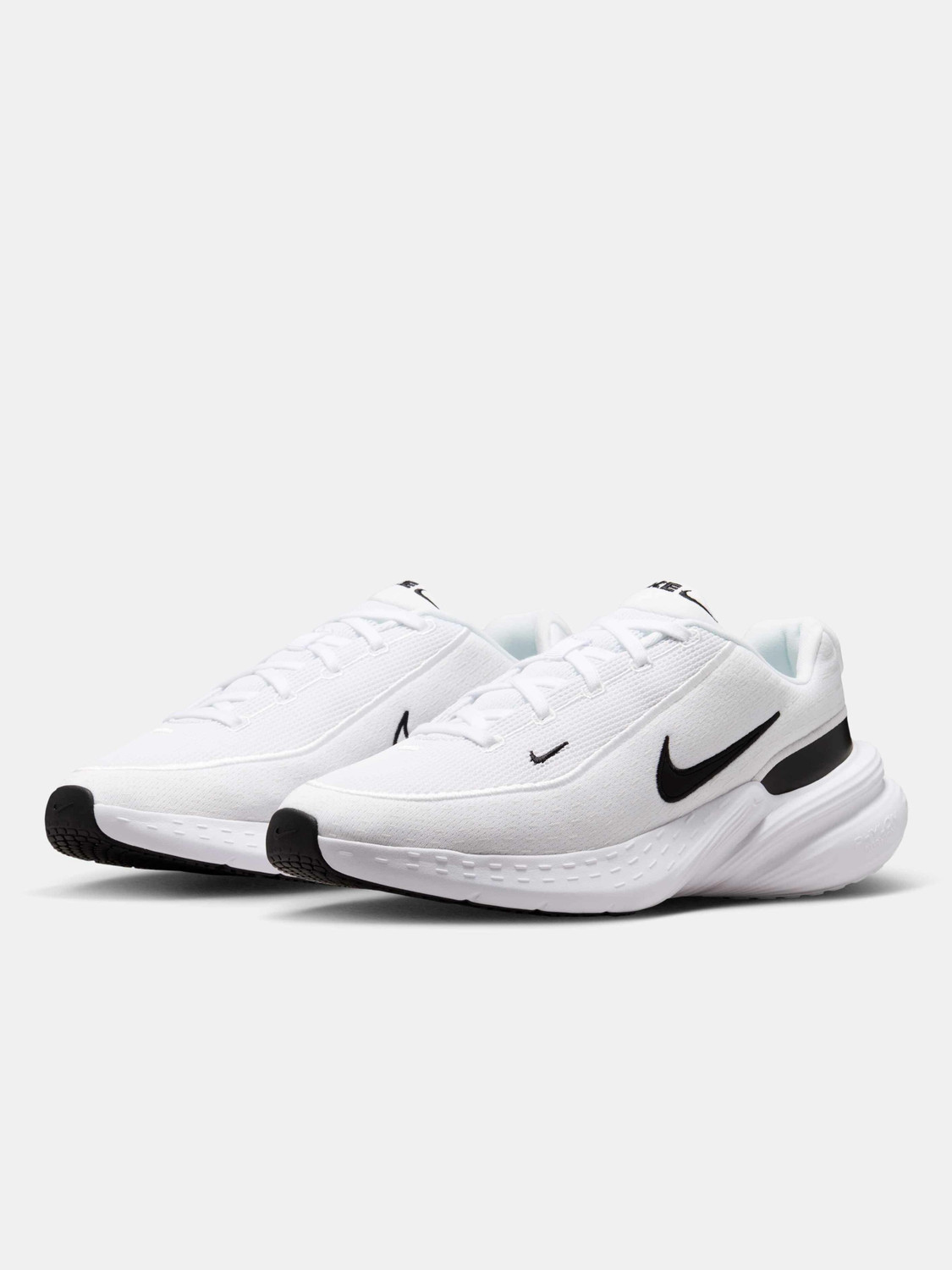 Image of NIKE Uplift SC Sneakers For Men