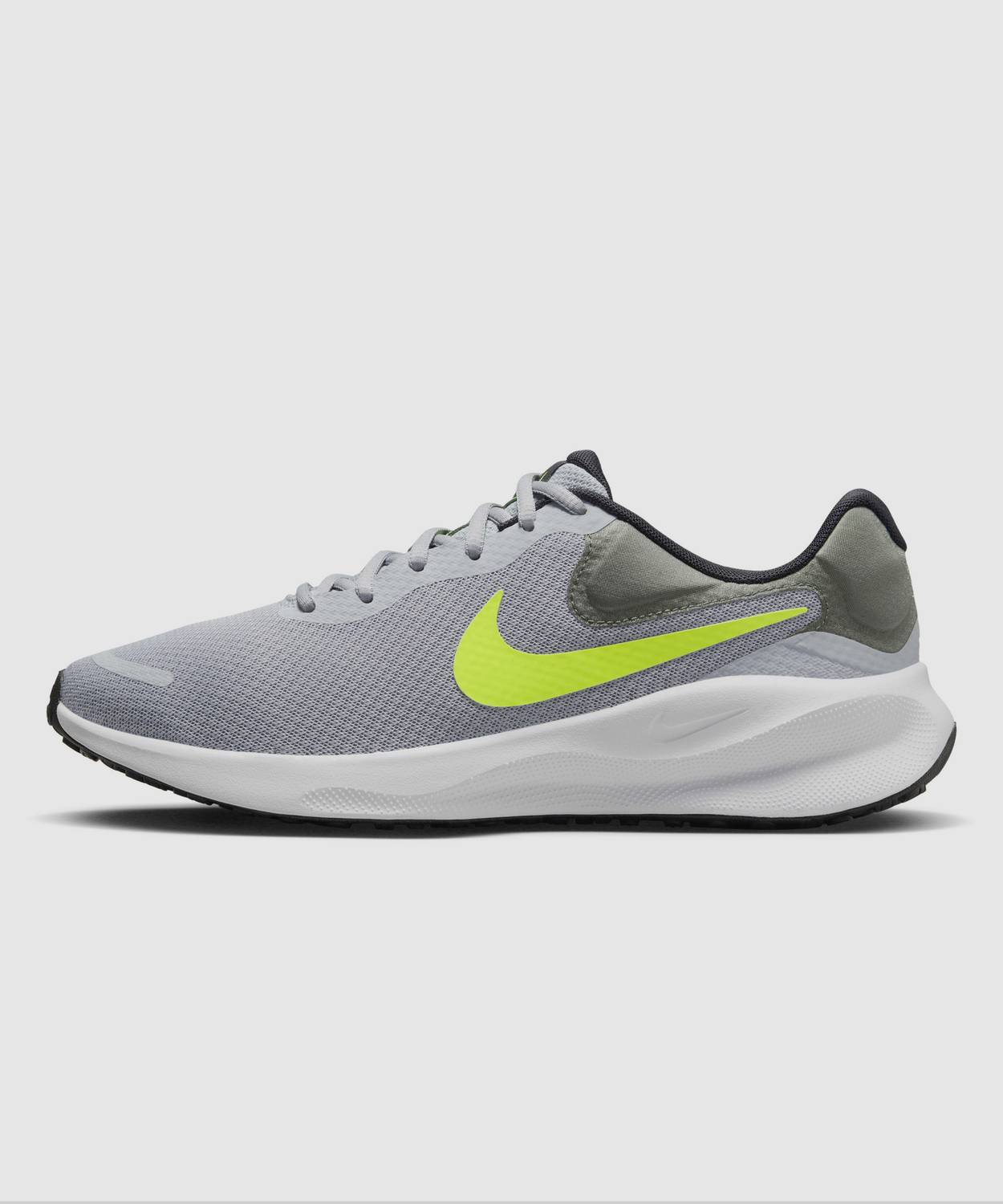 NIKE REVOLUTION 7 Running Shoes for Men, Gray - Image 2
