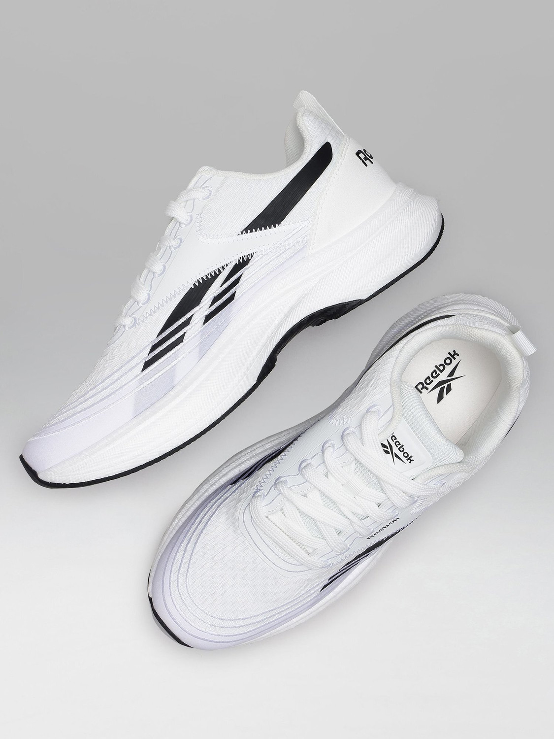 Image of REEBOK MAXFOAM SWIFTVENTURE U Running Shoes For Men