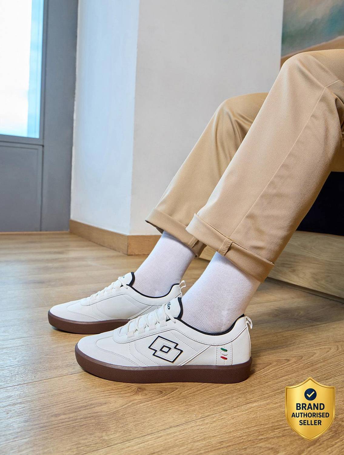 LOTTO Brasil Select Urbano Men White Sneakers - Image 1