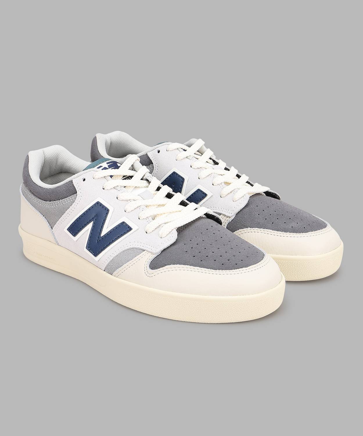 New Balance BB480 Sneakers for Men (Gray) - Image 2