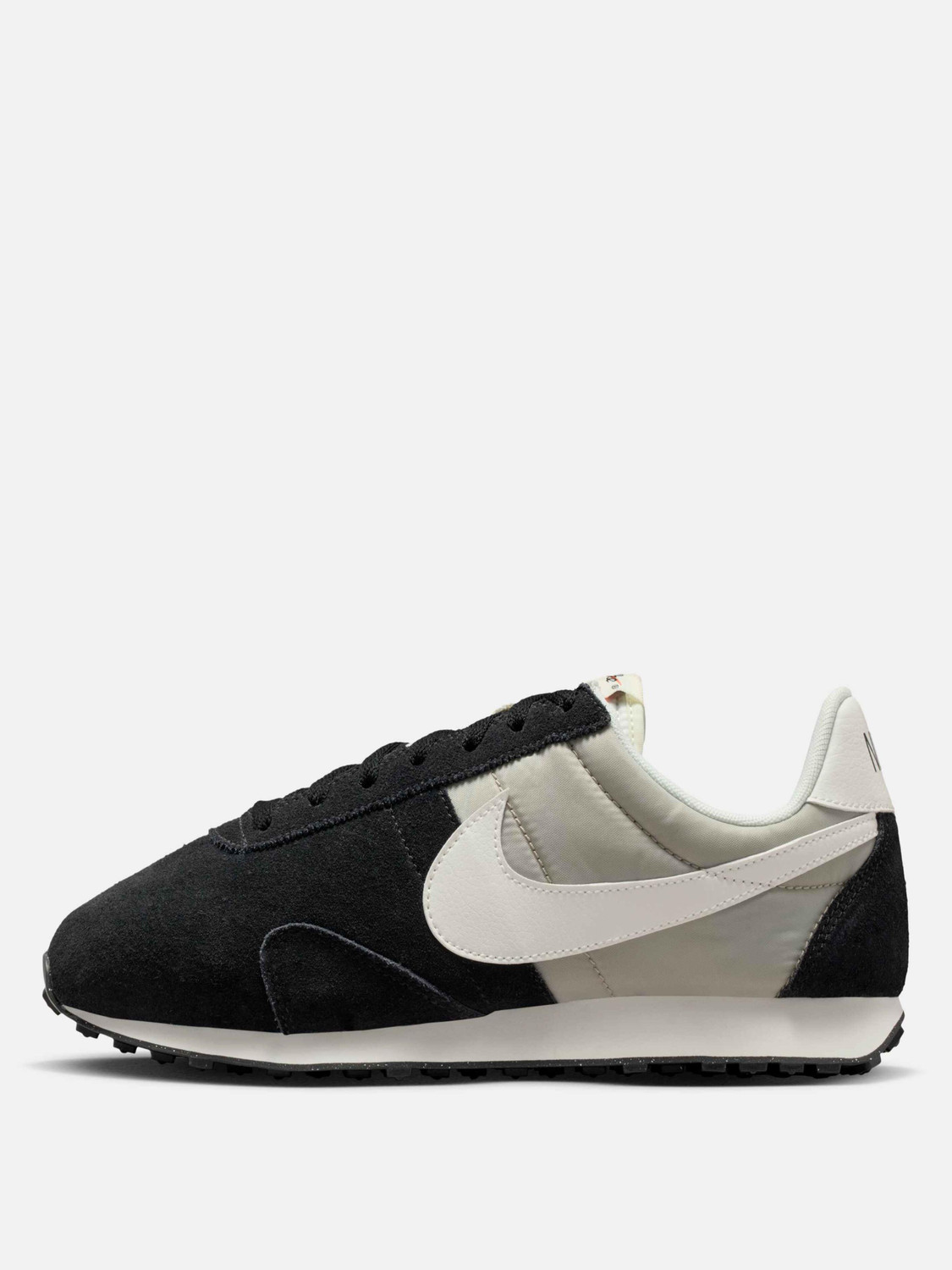 Image of NIKE Pre Montreal '17 Running Shoes For Men (Black, 5)