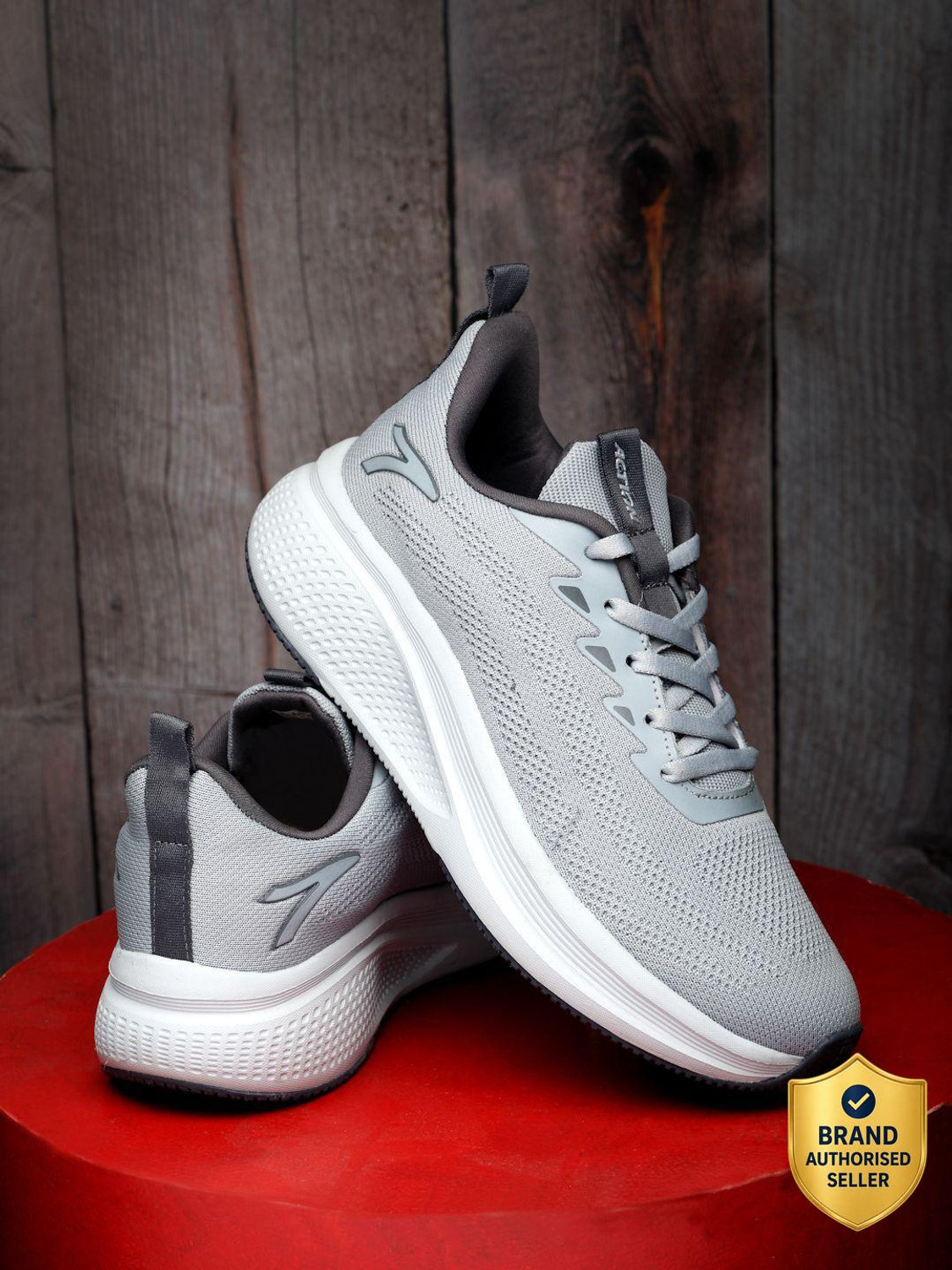 Image of action RUNNER-134 Lightweight Breathable Comfortable Sports Lace-Ups Running Shoes For Men