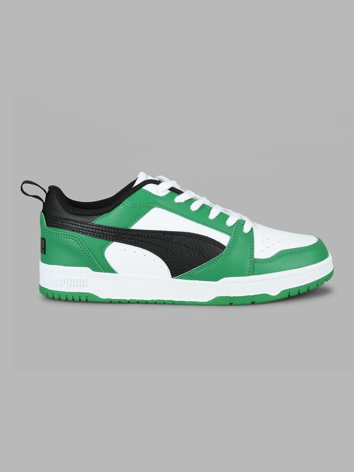 Image of PUMA Evoke V6 Low Sneakers For Men