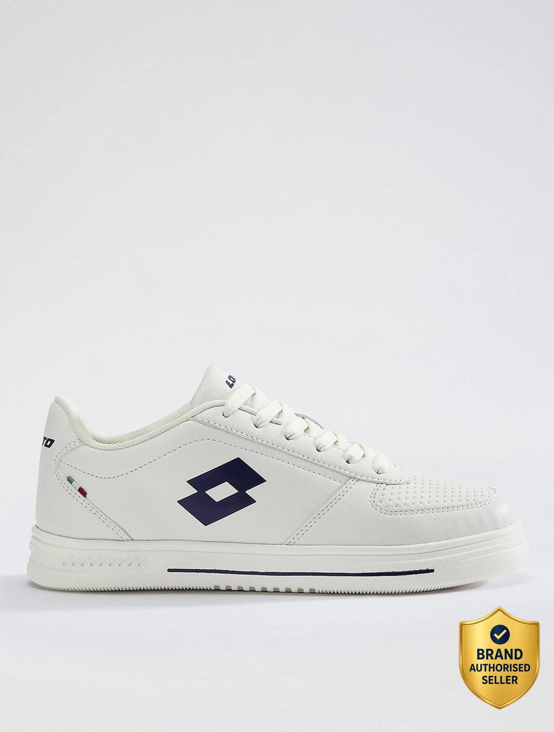 Image of LOTTO Strada Sneakers For Women