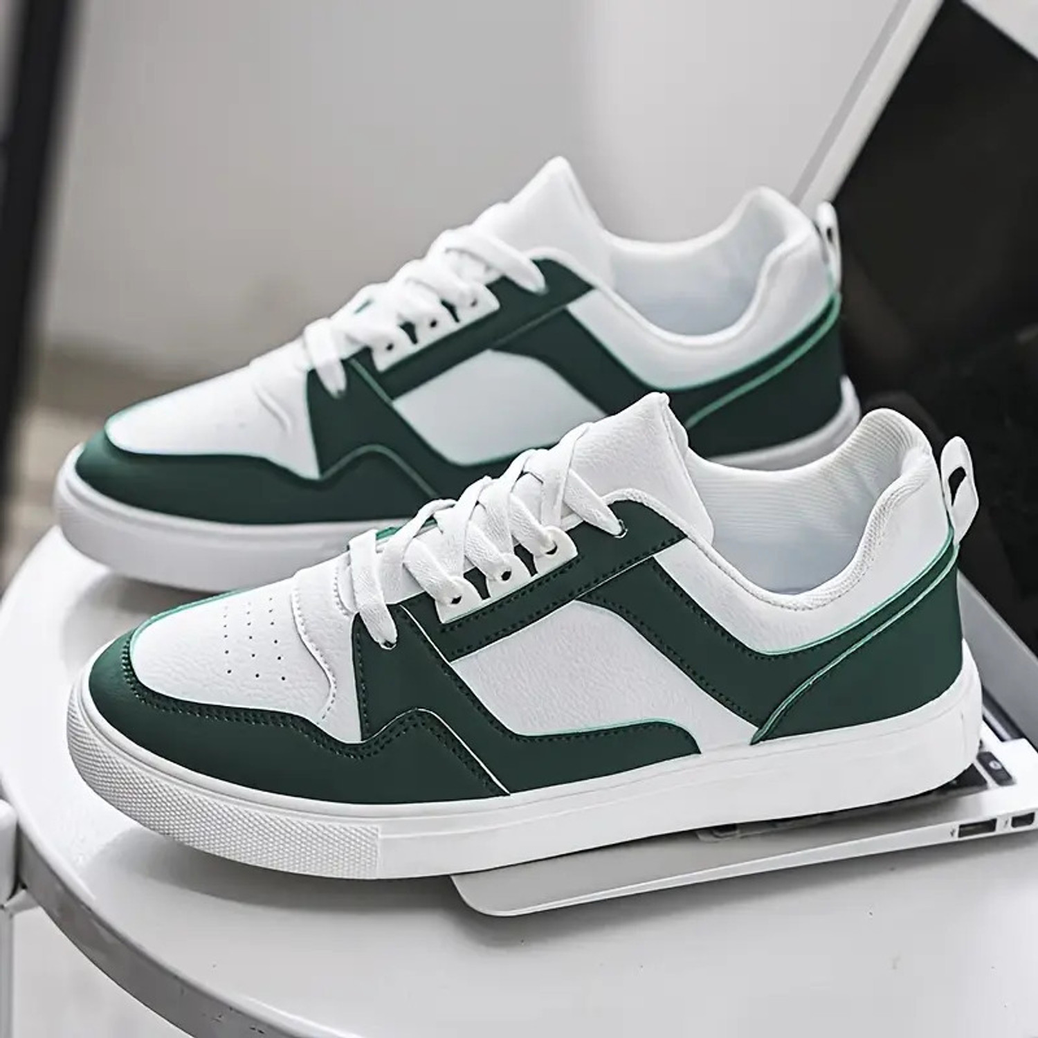 Image of lejano Sneakers For Men