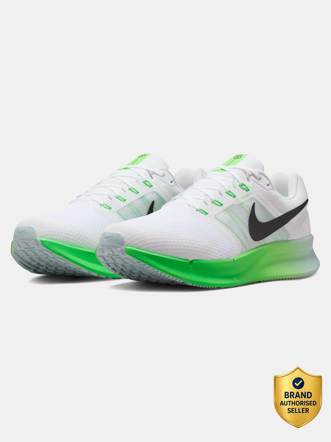 Image of NIKE RUN SWIFT 3 Running Shoes For Men