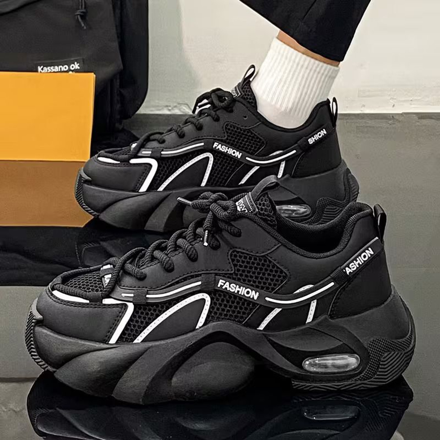 Image of lejano Sneakers For Men