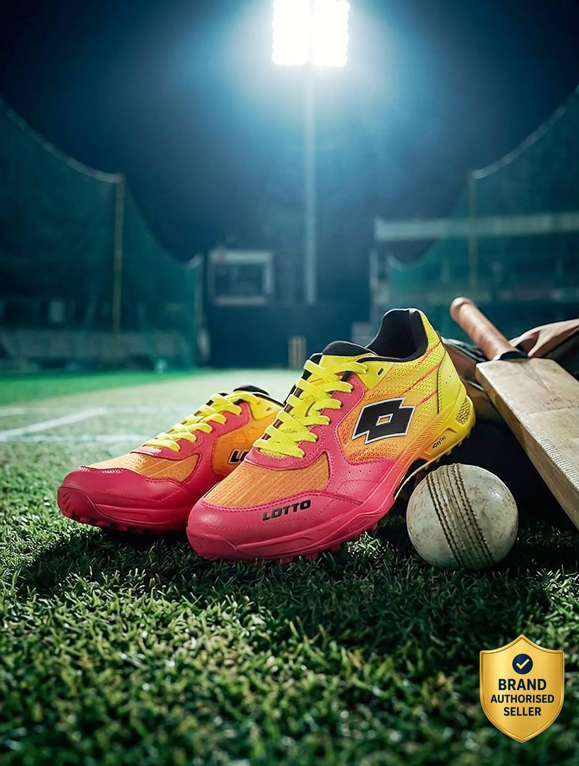 Image of LOTTO Blaze Hit - IPL Cricket Shoes For Men