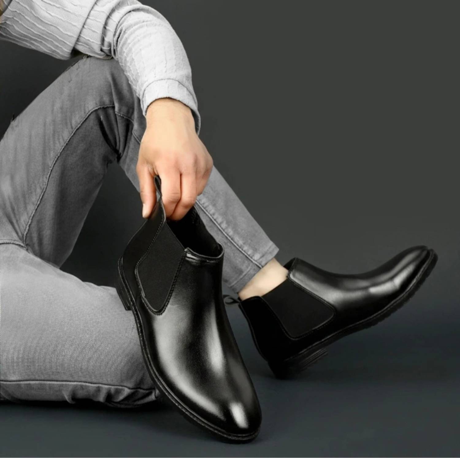 Vortoxia Chelsea Shoes for Men Black - Image 5