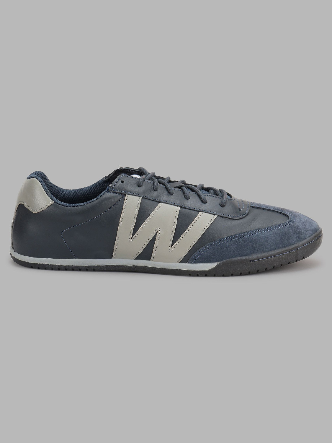 Image of REEBOK JETBLAST HAWK Sneakers For Men