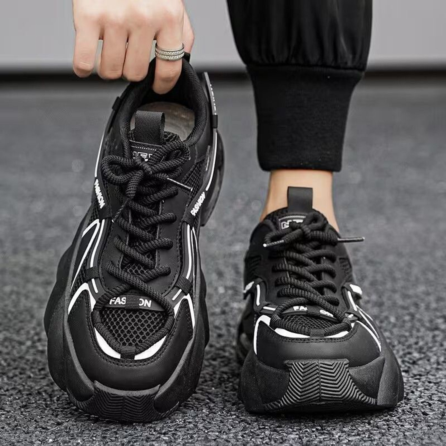 Image of lejano Sneakers For Men