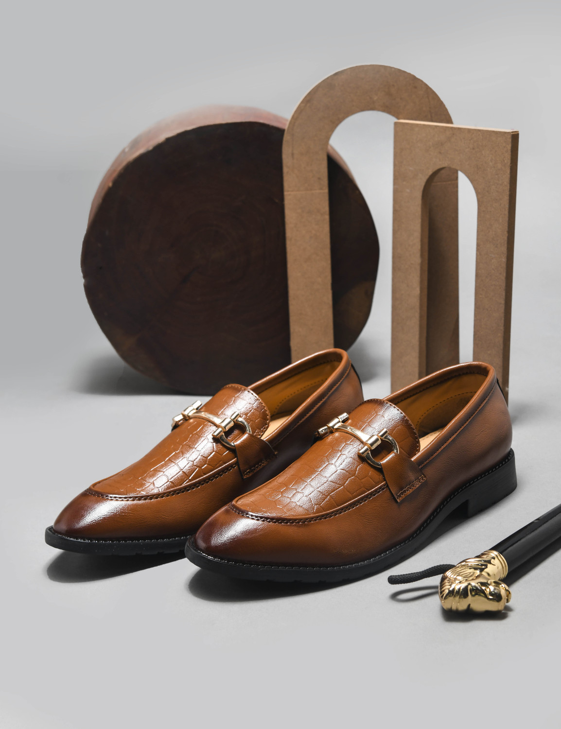 Image of Wave Walker WW-WOOD Loafers For Men