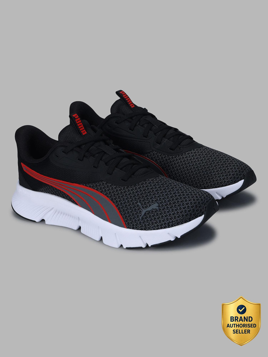 Image of PUMA FlexFocus Lite Modern Knit Running Shoes For Men