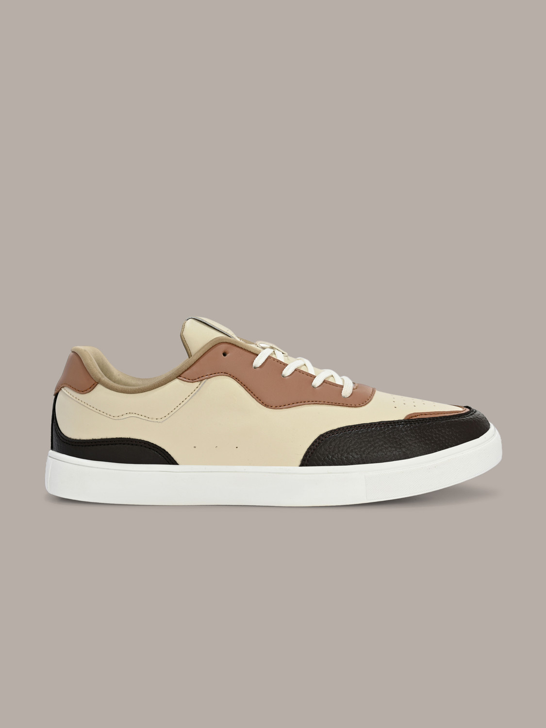 Image of OFF LIMITS BOMBA B&T Sneakers For Men