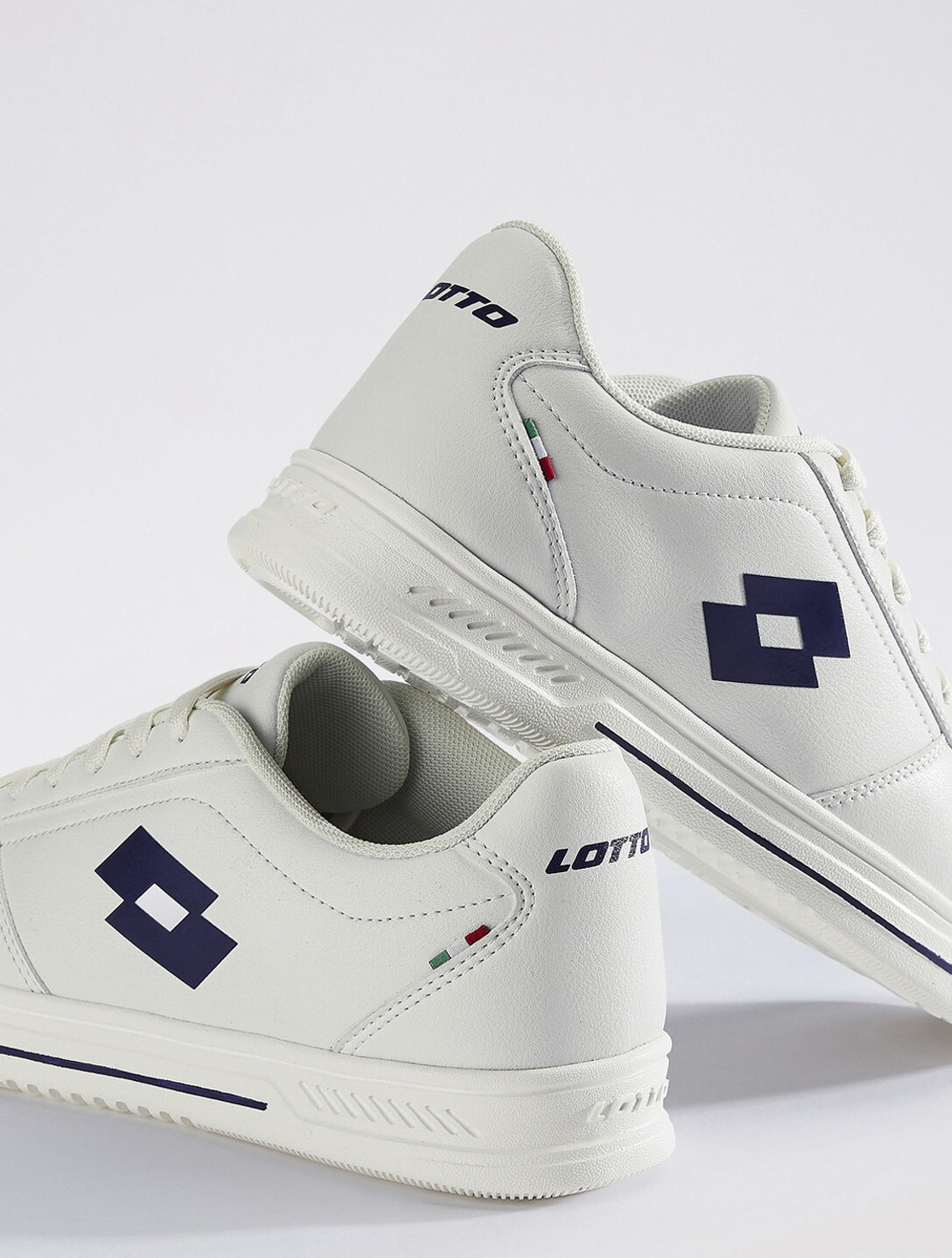 Image of LOTTO Strada Sneakers For Women