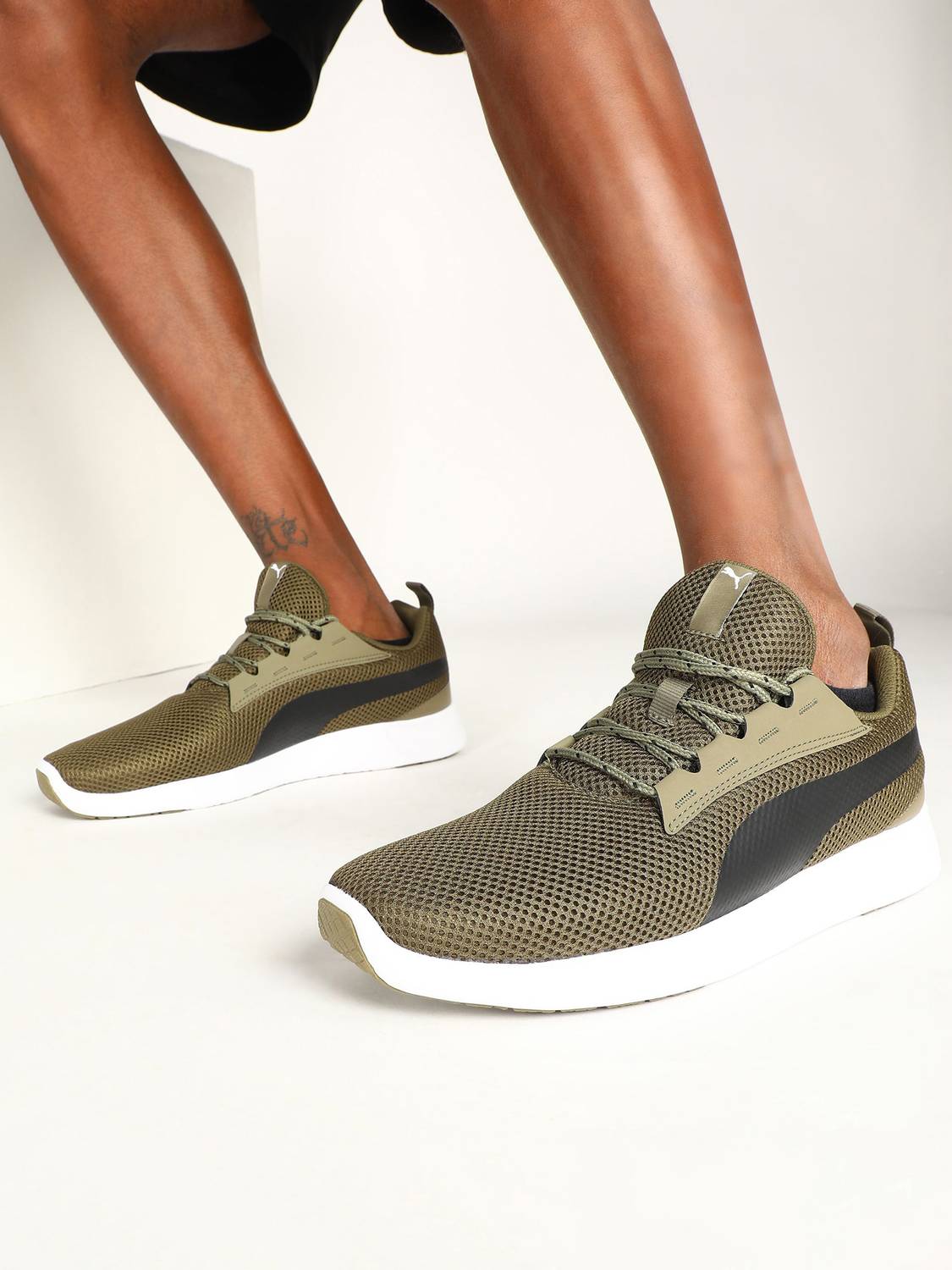Buzz Sneakers For Men - Image 2