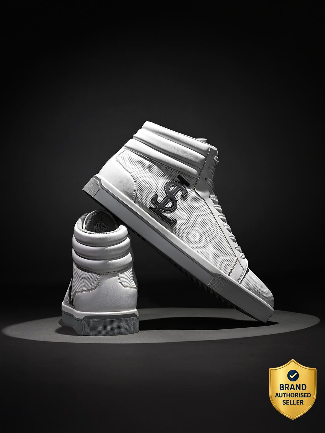 Image of LOUIS STITCH Sneakers For Men