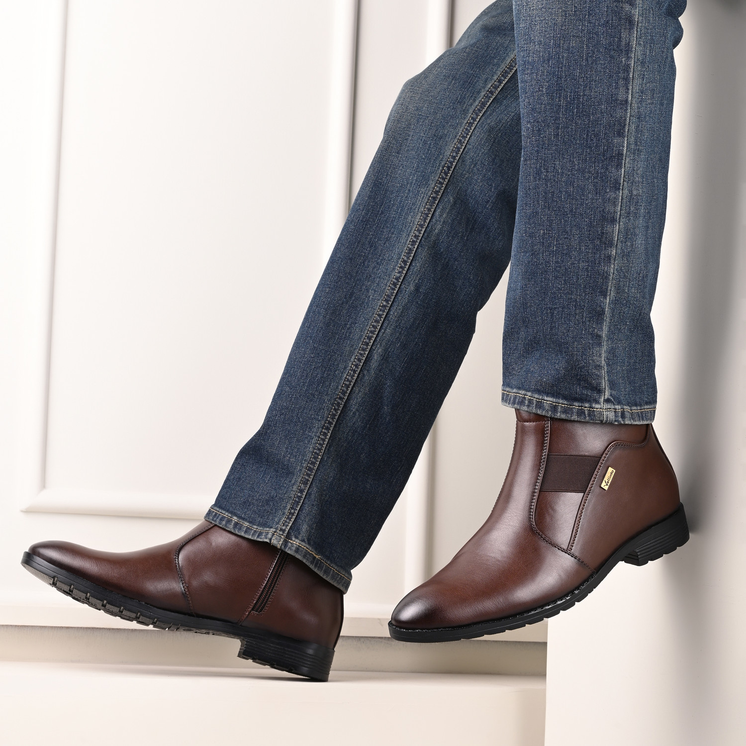 Image of Vellinto Vellinto Royal Look Zipped Boots For Men ll Synthetic Leather Casual Boots Boots For Men